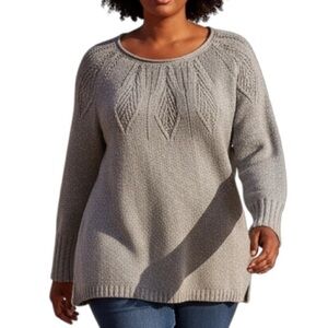 CHAPS Gray Oversized Leaf Cable Knit Sweater